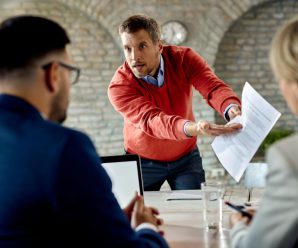 Як однією фразою відбити в людини бажання хамити