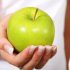 Вченими доведено, що вживання одного яблука вранці призводить до дивовижних змін в організмі