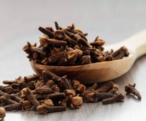 Чай із гвоздики на ніч: 6 вражаючих властивостей, про які мало хто знає