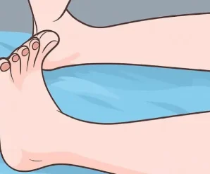 Чому вночі зводить судомою ноги й як цього уникнути