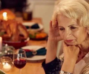 Після 60 не потрібні гості: 3 причини казати «ні» раптовим застіллям